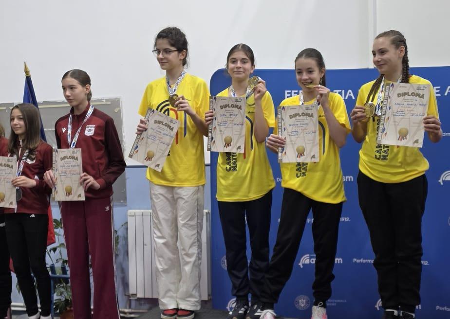 Atletism Campionatul National de Sala Under 14 CSS Bacau incheierea sezonului cu succes