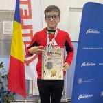 Atletism Mihail Merlusca SCM Bacau vicecampion national U13 la triatlon
