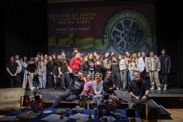 CINE DRAMA 320 de elevi 11 ore de teatru si film Buhusi a fost gazda celui mai mare concurs de profil din judet