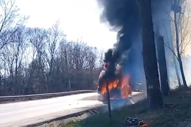 Detalii noi despre ambulanta care a luat foc Echipajul a indepartat tuburile cu oxigen pentru a preveni o tragedie