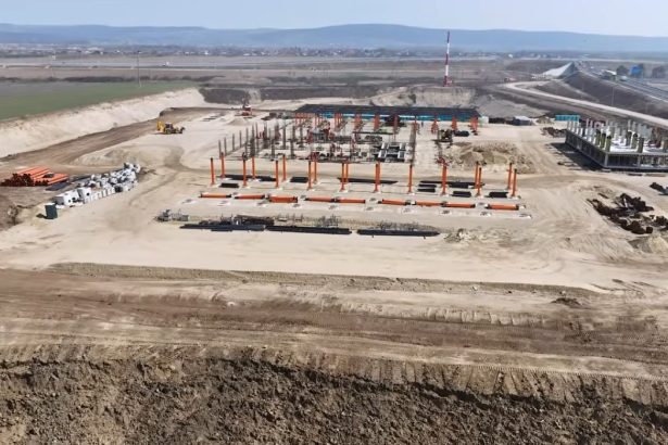 Imagini aeriene de pe santierul Autostrazii A7 progresul lucrarilor pe tronsonul Adjud