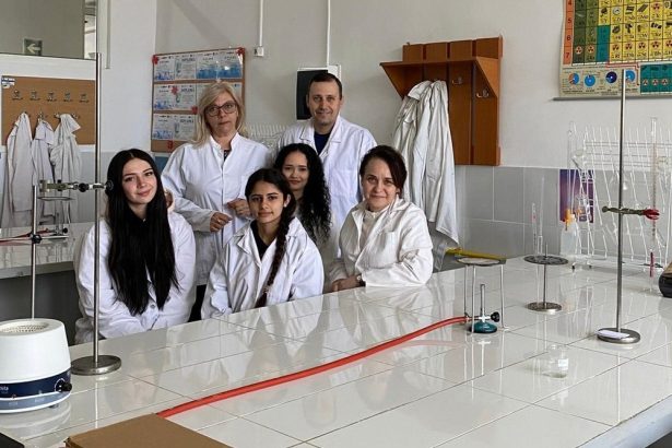 Onesti Elevii Colegiului Tehnic Gheorghe Asachi premiati pe primele trei locuri la Olimpiada de Protectia Mediului