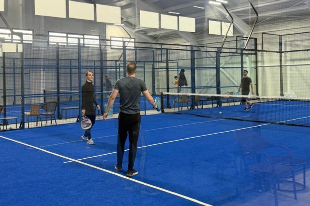 S a inaugurat o noua sala de padel in Bacau
