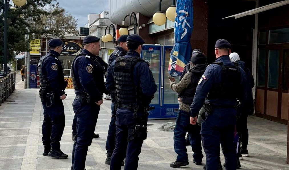 Actiune a politistilor de la transporturile feroviare din Bacau