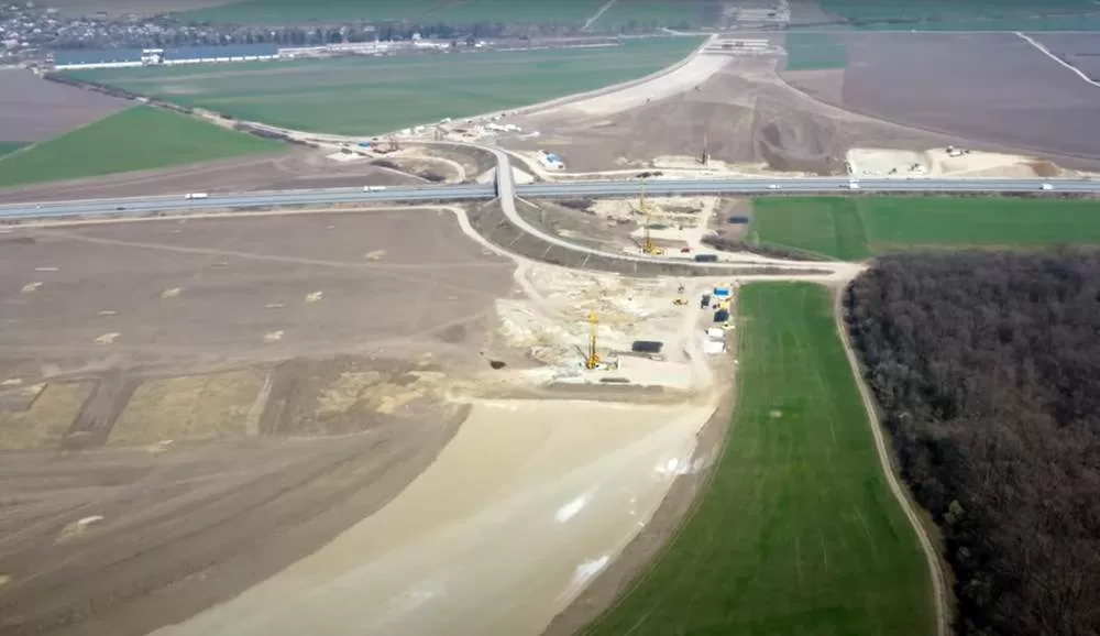 Autostrada A7 Bacau Pascani nu va mai beneficia de finantare din grantul PNRR Fondurile vor fi redirectionate catre proiecte feroviare