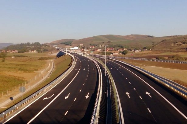 Autostrada Unirii A8 Asociatia condusa de Umbrrescu a fost declarata castigatoare pentru tronsonul Motca