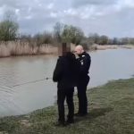 Barbat sanctionat pentru pescuit ilegal pe lacul Bacau II