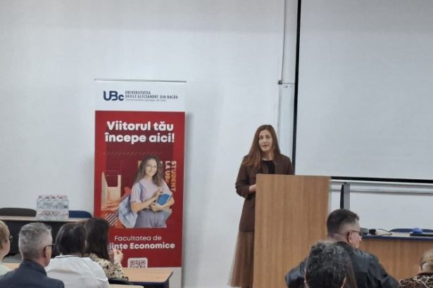 Cercul Pedagogic al cadrelor didactice de discipline socio umane organizat la Facultatea de Stiinte Economice a Universitatii Vasile Alecsandri din Bacau
