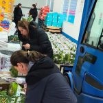 Dar din inima pentru bunicii uitati Campanie de Paste pentru 470 de varstnici vulnerabili din judetul Bacau