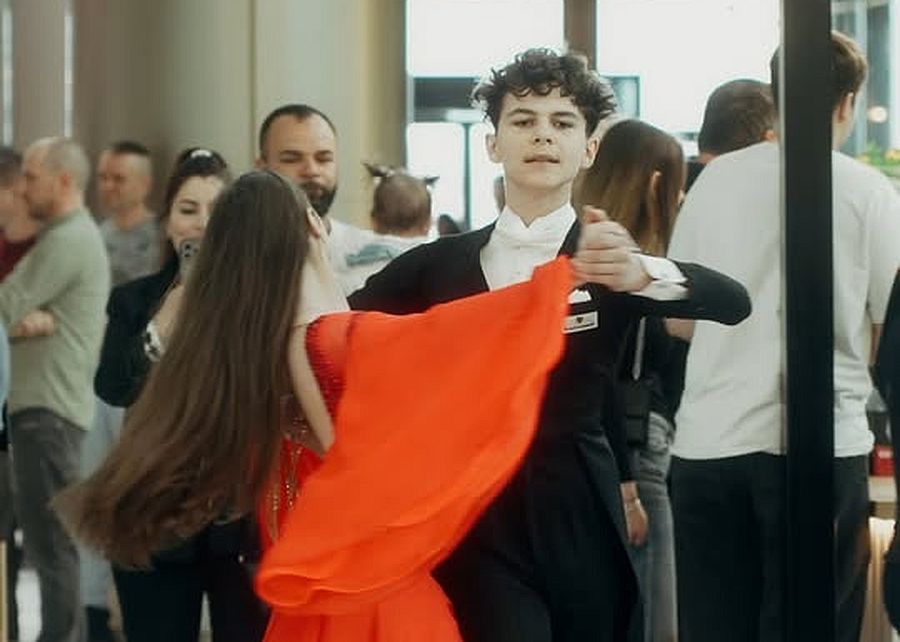 VIDEO Flash Mob la Arena Mall