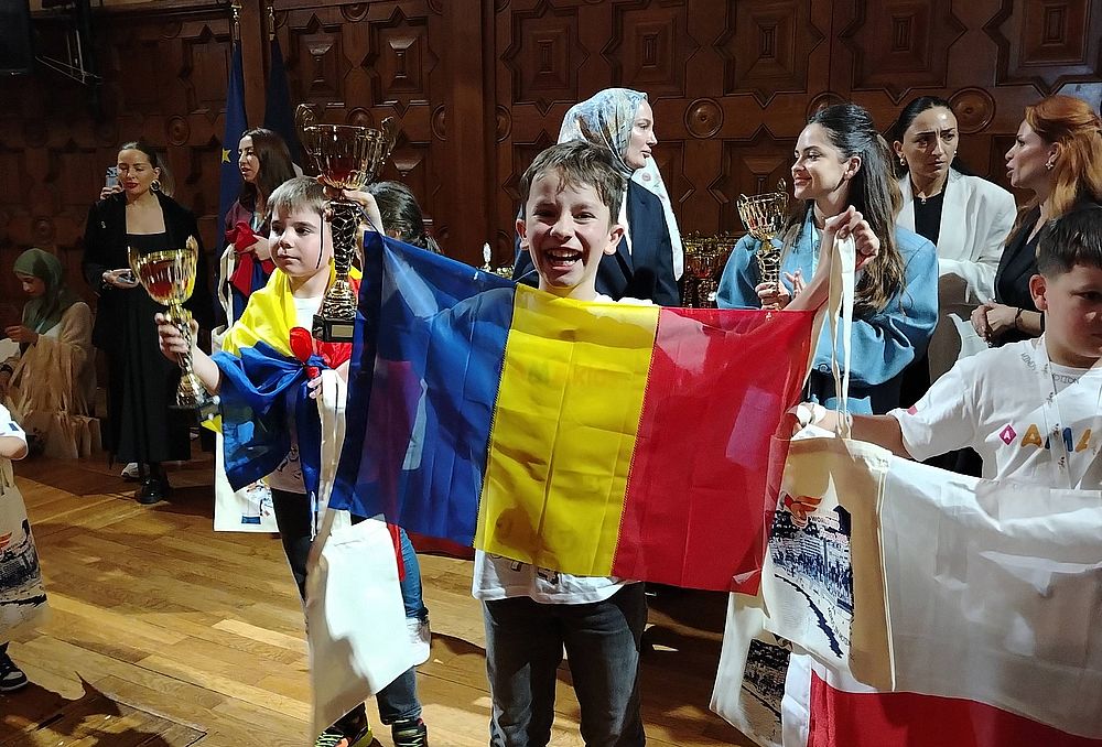 elev din bacau distins la competitia internationala amakids world cup 2026