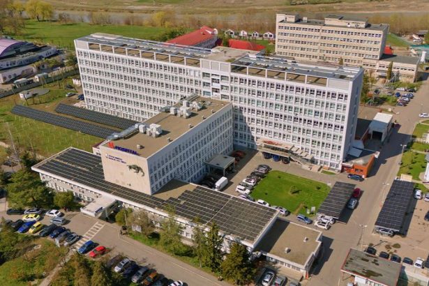 Analiza Spitalul Municipal Onesti se confrunta cu un deficit de personal de 16 dar se ocupa de cazuri din ce in ce mai complexe