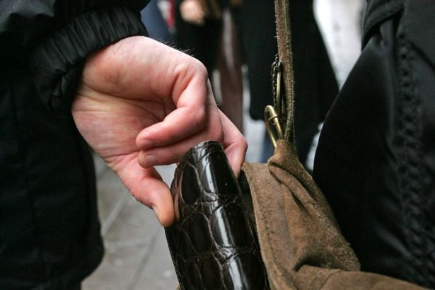 Furturile au scazut in judetul Bacau Politia anunta o reducere de 74 in primul semestru