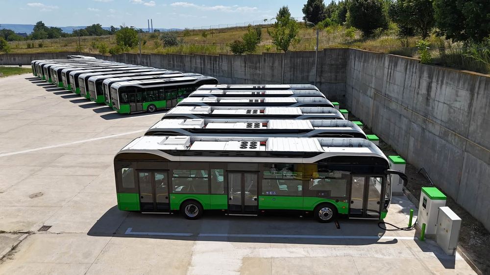 Bacau lanseaza prima flota de autobuze electrice in cadrul modernizarii transportului public