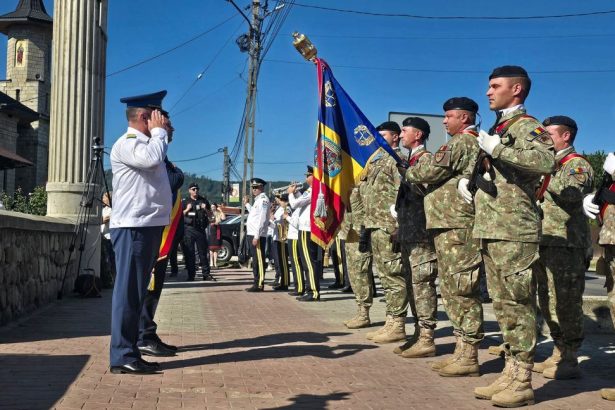 Ceremonie de comemorare la Oituz Militarii din Garnizoana Bacau au adus un omagiu eroilor din Primul Razboi Mondial