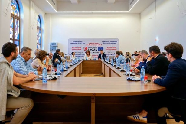 Consiliul Judetean Bacau a incheiat contracte de finantare pentru 24 de proiecte in domeniile Educatie si Asistenta Sociala