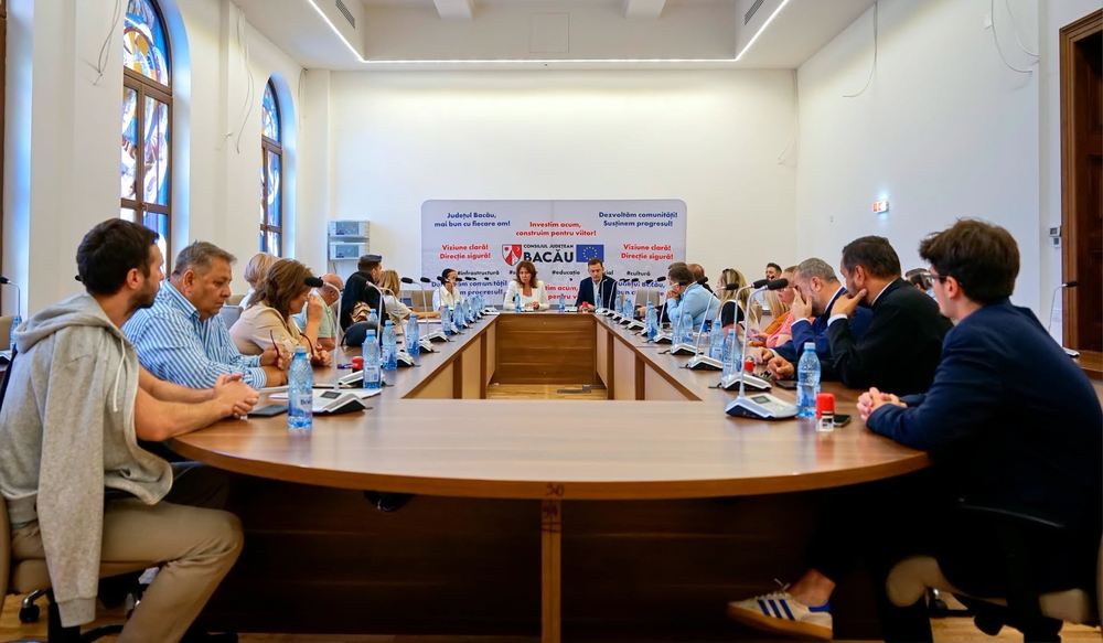 Consiliul Judetean Bacau a incheiat contracte de finantare pentru 24 de proiecte in domeniile Educatie si Asistenta Sociala
