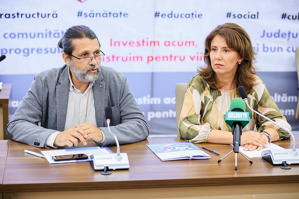 Consiliul Judetean Bacau a incheiat proiectul de digitalizare a bibliotecilor cu o investitie de aproape 12 milioane de lei