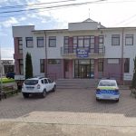 Conturile Primariei Prajesti blocate pentru o datorie de peste 43 milioane de lei catre un antreprenor