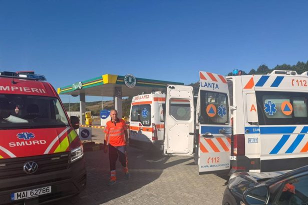 Medic de la SAJ Bacau interventie la un accident rutier pe drum spre casa