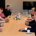 Ministrul Economiei a efectuat o vizita la companiile din Bacau impreuna cu primarul Lucian Daniel Stanciu Viziteu