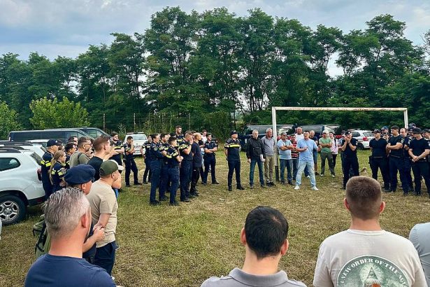 Minora disparuta gasita in siguranta in urma unei vaste mobilizari de forte