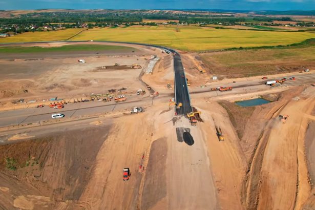 Racordarea Nodului Rutier Bacau Nord ia forma Stadiul lucrarilor pe Autostrada Moldovei