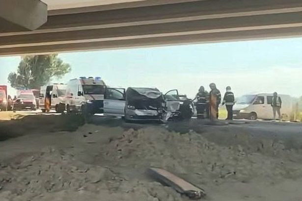 SJU Bacau Trei raniti in accidentul de la Filipeti au avut nevoie de interventii chirurgicale iar evolutia lor este favorabila