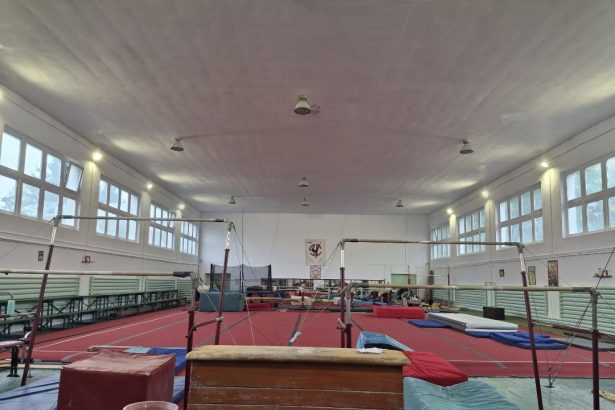 gimnastica un nou inceput promisator pentru gimnastele scm bacau