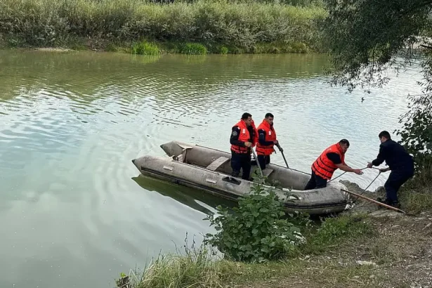 Copilul de 4 ani dispărut în Dofteana, găsit mort în râul Trotuș