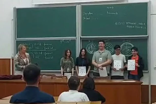 Elevă din Bacău, în lotul României la Olimpiada Internațională de Științe pentru Juniori
