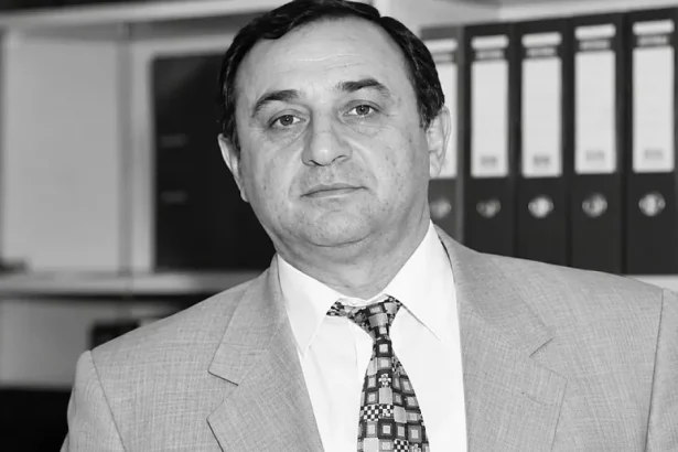 Mircea Strugariu, profesionistul care a scris istorie la Select Bacău, în amintire