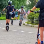 Reguli noi pentru trotinete, biciclete și mopede în Bacău. Amenzi de până la 1.000 de lei