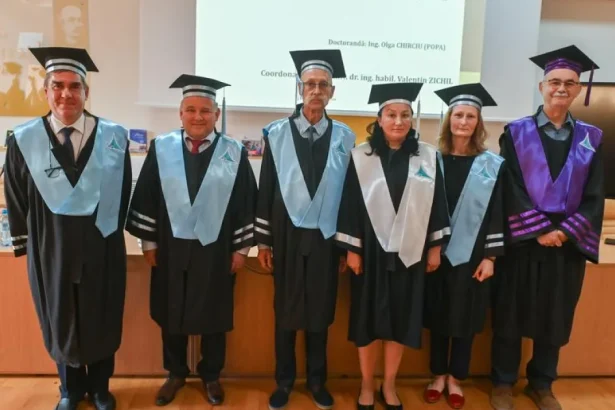 Teză de doctorat susținută la Universitatea „Vasile Alecsandri” din Bacău