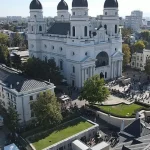 800 de pelerini la Iași au avut nevoie de îngrijiri medicale în primele patru zile