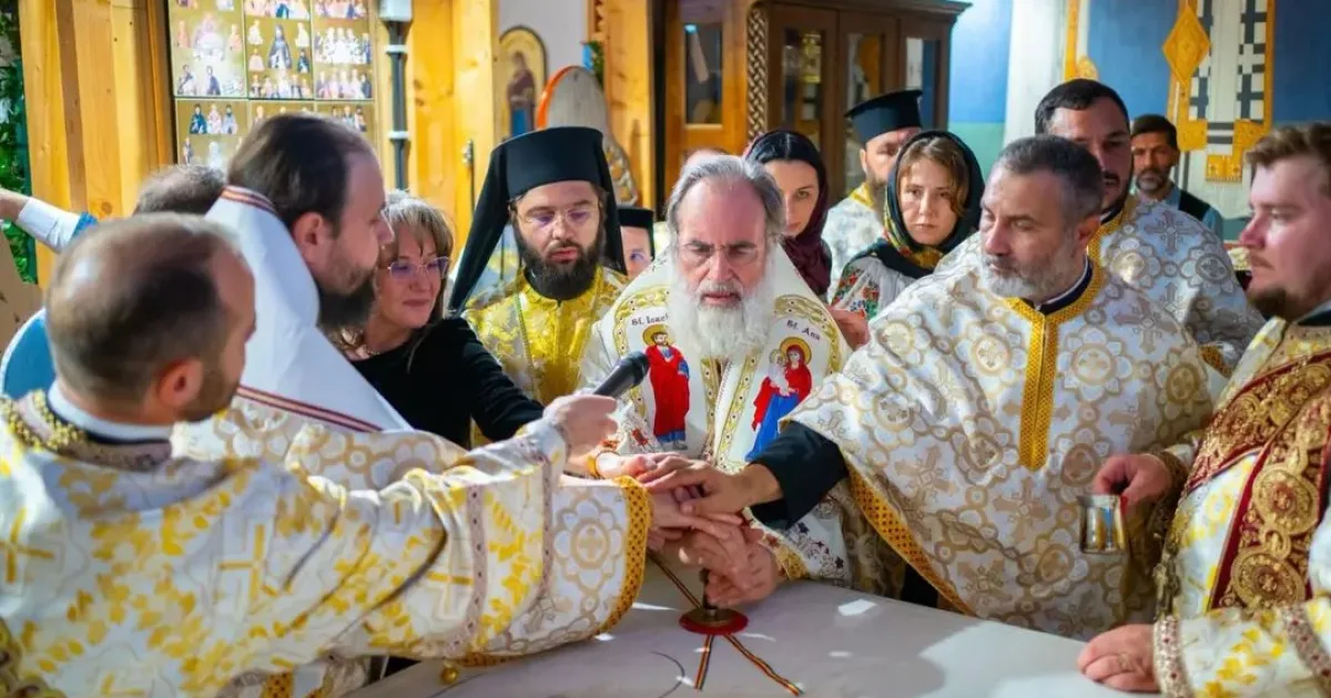 Biserica „Adormirea Maicii Domnului” și un așezământ social din Bacău, sfințite