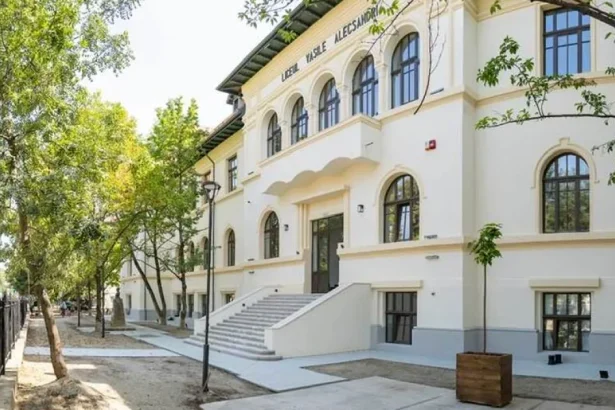 Colegiul Național „Vasile Alecsandri” Bacău aniversează 105 ani de educație